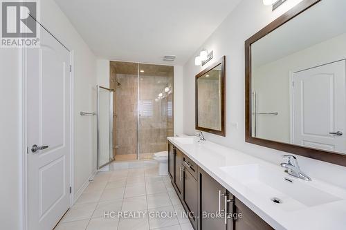 385 Athabasca Common, Oakville, ON - Indoor Photo Showing Bathroom