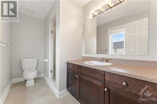 578 Rosehill Avenue, Ottawa, ON - Indoor Photo Showing Bathroom