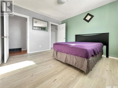 907 Maple Drive, Esterhazy, SK - Indoor Photo Showing Bedroom