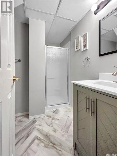 907 Maple Drive, Esterhazy, SK - Indoor Photo Showing Bathroom