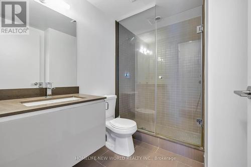 402 - 200 Bloor Street W, Toronto, ON - Indoor Photo Showing Bathroom