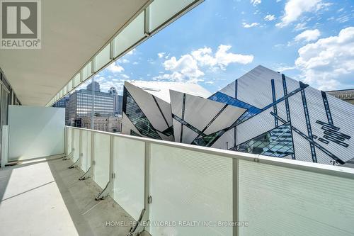 402 - 200 Bloor Street W, Toronto, ON - Outdoor With Exterior