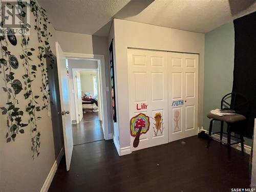 318 Cypress Street, Maple Creek, SK - Indoor Photo Showing Other Room