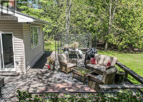 4005 Martindale Cres, Severn, ON - Outdoor With Deck Patio Veranda