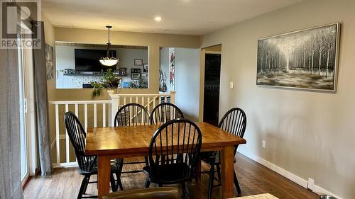 6260 Merkley Crescent, 100 Mile House, BC - Indoor Photo Showing Dining Room