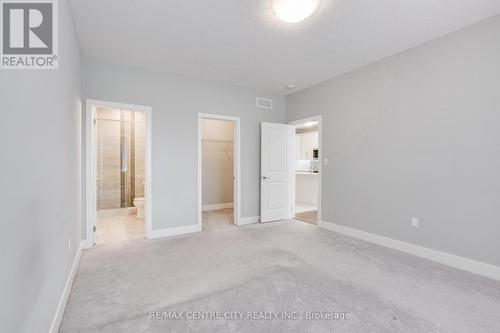 2284 Evans Boulevard, London, ON - Indoor Photo Showing Other Room