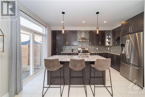 78 Russet Terrace, Nepean, ON - Indoor Photo Showing Kitchen With Stainless Steel Kitchen With Upgraded Kitchen