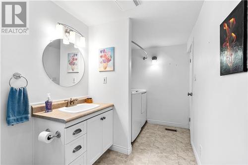 11 North Street, Rexton, NB - Indoor Photo Showing Bathroom