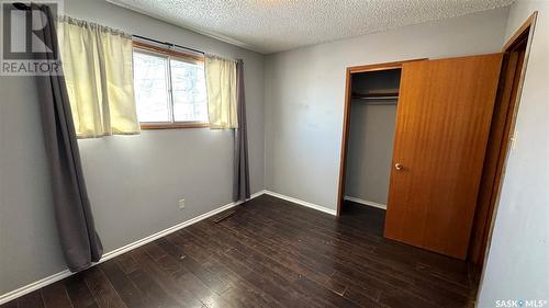 435 8Th Street E, Prince Albert, SK - Indoor Photo Showing Other Room