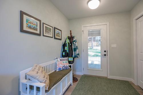 7606 Highway 3A, Balfour, BC - Indoor Photo Showing Other Room