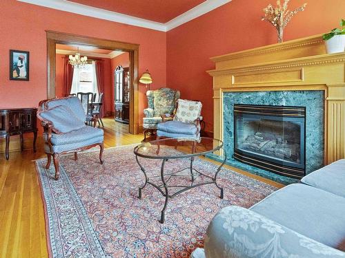Salon - 3488 Av. Harvard, Montréal (Côte-Des-Neiges/Notre-Dame-De-Grâce), QC - Indoor Photo Showing Living Room With Fireplace