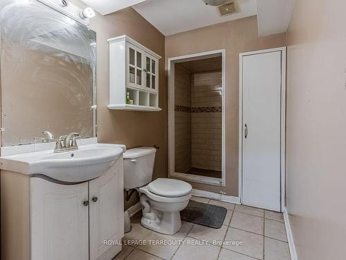 7 Appenine Crt, Brampton, ON - Indoor Photo Showing Bathroom