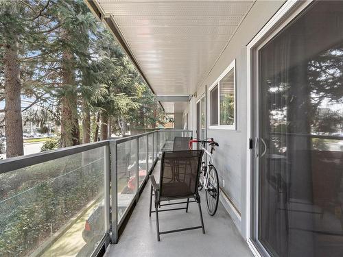 212-2022 Foul Bay Rd, Victoria, BC - Outdoor With Balcony With Exterior