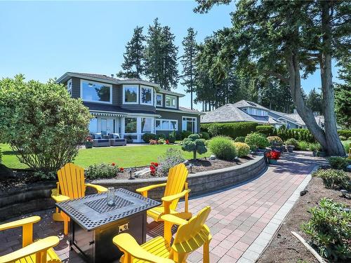 1327 Point Mercer Dr, French Creek, BC - Outdoor With Deck Patio Veranda