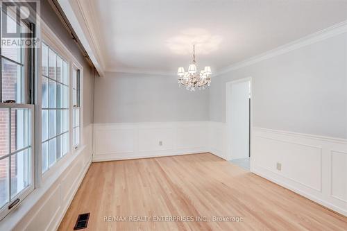 1493 Birchwood Dr, Mississauga, ON - Indoor Photo Showing Other Room