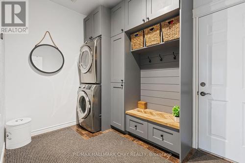 76 Luella Boulevard, Springwater, ON - Indoor Photo Showing Laundry Room