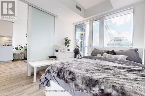 #1412 -158 Front St E, Toronto, ON - Indoor Photo Showing Bedroom
