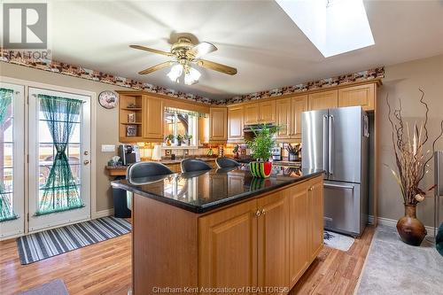 40 Homesteads Drive, Tilbury, ON - Indoor Photo Showing Kitchen