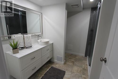 1511 Alward Street, Prince George, BC - Indoor Photo Showing Bathroom