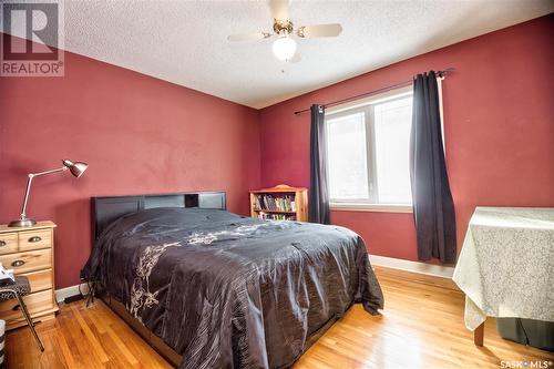 830 20Th Street W, Prince Albert, SK - Indoor Photo Showing Bedroom