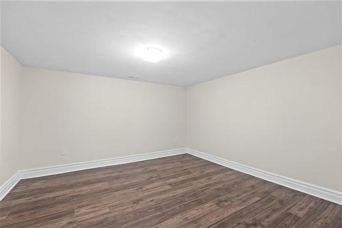 134 Victor Boulevard, Hamilton, ON - Indoor Photo Showing Other Room