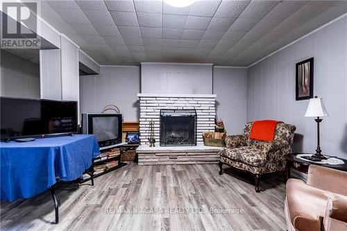 72 Sanatorium Road, Hamilton, ON - Indoor Photo Showing Living Room With Fireplace