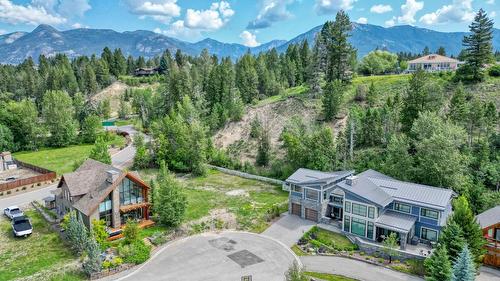 17 - 4686 Windermere Road, Windermere, BC - Outdoor With View