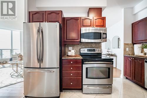 #1203 -340 Watson St W, Whitby, ON - Indoor Photo Showing Kitchen