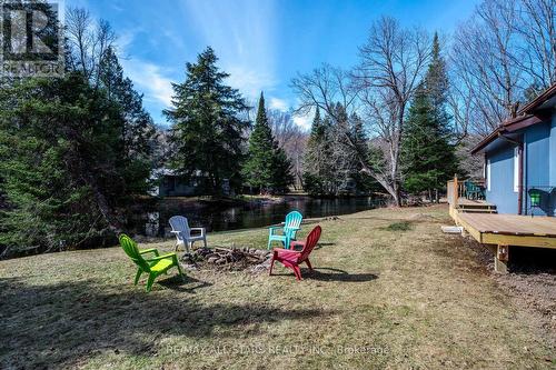 282 Edwina Drive, Galway-Cavendish And Harvey, ON - Outdoor With Backyard
