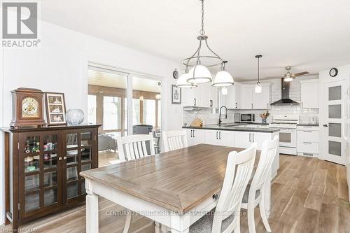 131 D North Shore Lane, Madoc, ON - Indoor Photo Showing Dining Room