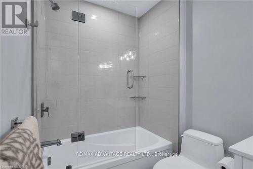 7483 Silver Creek Cres, London, ON - Indoor Photo Showing Bathroom