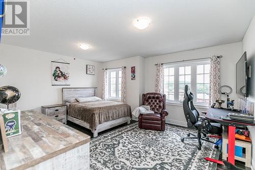 107 Muirfield Drive, Barrie, ON - Indoor Photo Showing Bedroom