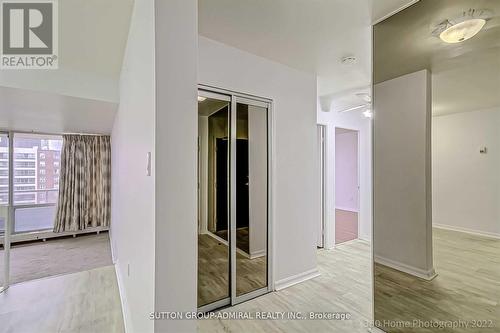 902 - 25 Four Winds Drive, Toronto, ON -  Photo Showing Other Room