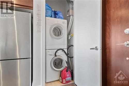360 Patricia Avenue Unit#205, Ottawa, ON - Indoor Photo Showing Laundry Room