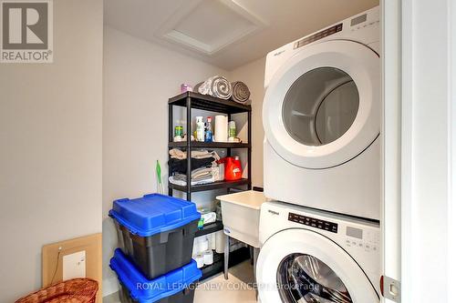144 Sycamore Street, Blue Mountains, ON - Indoor Photo Showing Laundry Room