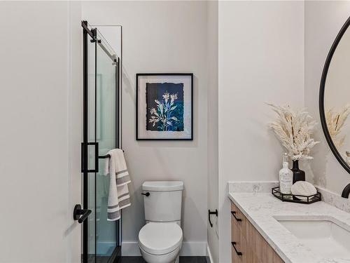 13-3921 Olympian Way, Colwood, BC - Indoor Photo Showing Bathroom