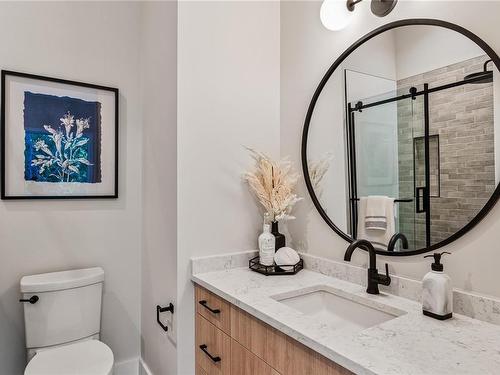 13-3921 Olympian Way, Colwood, BC - Indoor Photo Showing Bathroom
