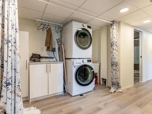 1283 Heustis Drive, Ashcroft, BC - Indoor Photo Showing Laundry Room