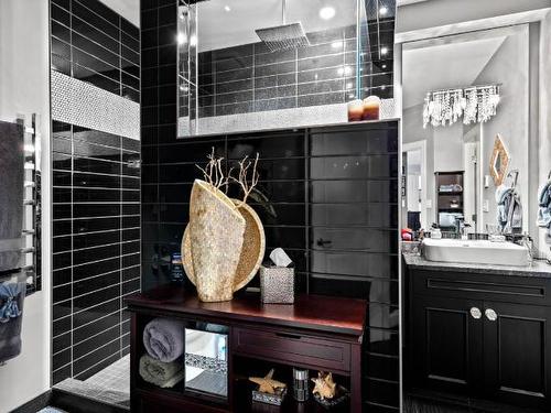 380 Fernie Place, Kamloops, BC - Indoor Photo Showing Bathroom