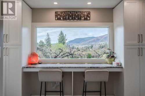 716 Bartlett Drive, Penticton, BC - Indoor Photo Showing Other Room