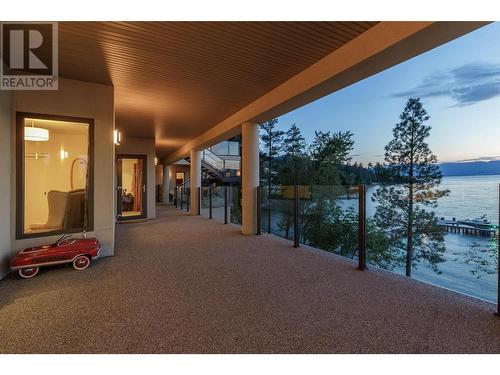 5560 Lakeshore Road, Kelowna, BC - Outdoor With Body Of Water