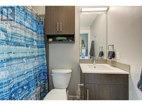 925 Leon Avenue Unit# 640, Kelowna, BC - Indoor Photo Showing Bathroom