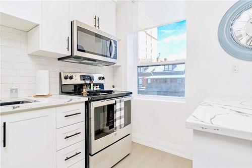 150 James Street S|Unit #3, Hamilton, ON - Indoor Photo Showing Kitchen With Upgraded Kitchen