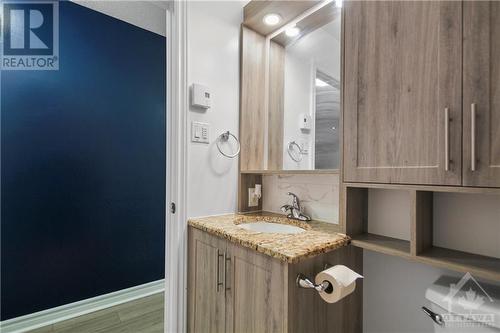 1250 Mcwatters Road Unit#21, Ottawa, ON - Indoor Photo Showing Bathroom