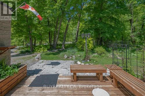 126 Forestview Dr, Galway-Cavendish And Harvey, ON - Outdoor