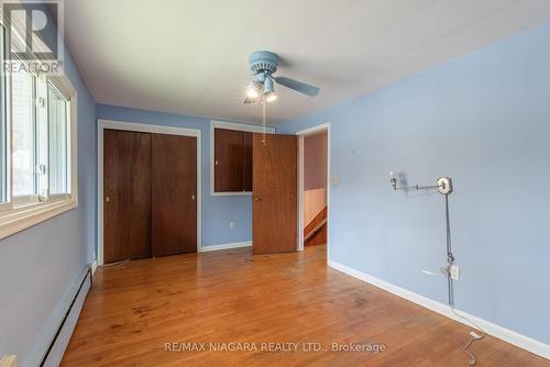 6432 Balmoral Avenue, Niagara Falls, ON - Indoor Photo Showing Other Room