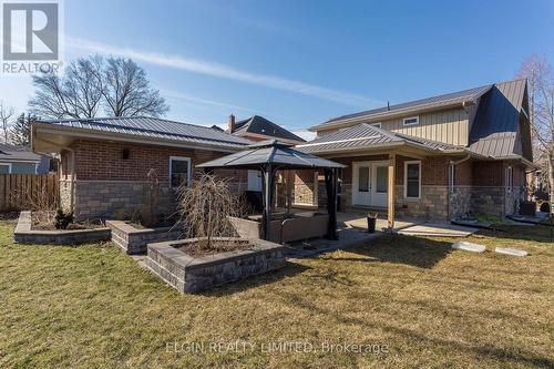 13 Isabel St, St. Thomas, ON - Outdoor With Deck Patio Veranda