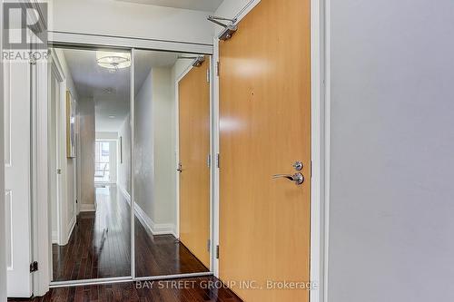 #312 -1 Bedford Rd, Toronto, ON - Indoor Photo Showing Other Room