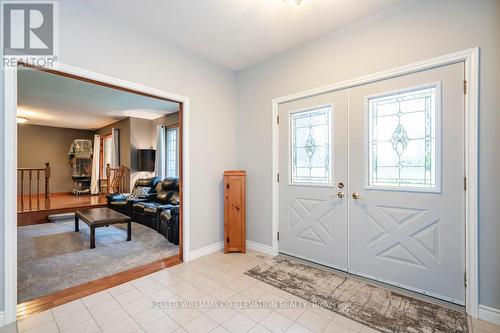 4060 10Th Sideroad, Bradford West Gwillimbury, ON - Indoor Photo Showing Other Room