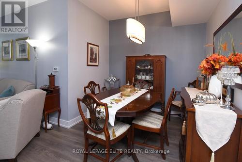 #105 -2388 Khalsa Gate, Oakville, ON - Indoor Photo Showing Dining Room